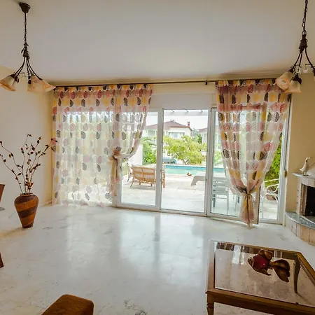 וילה Villas Olympic Kosma